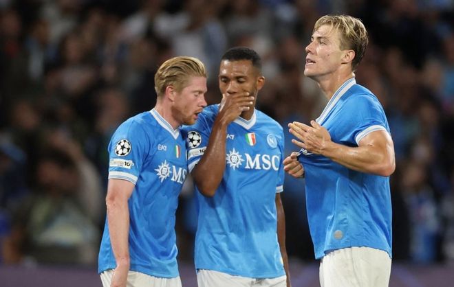 皇马本泽马关键进球助力胜利